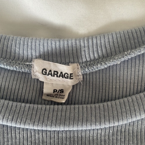 Garage baby blue tee - Picture 3 of 3